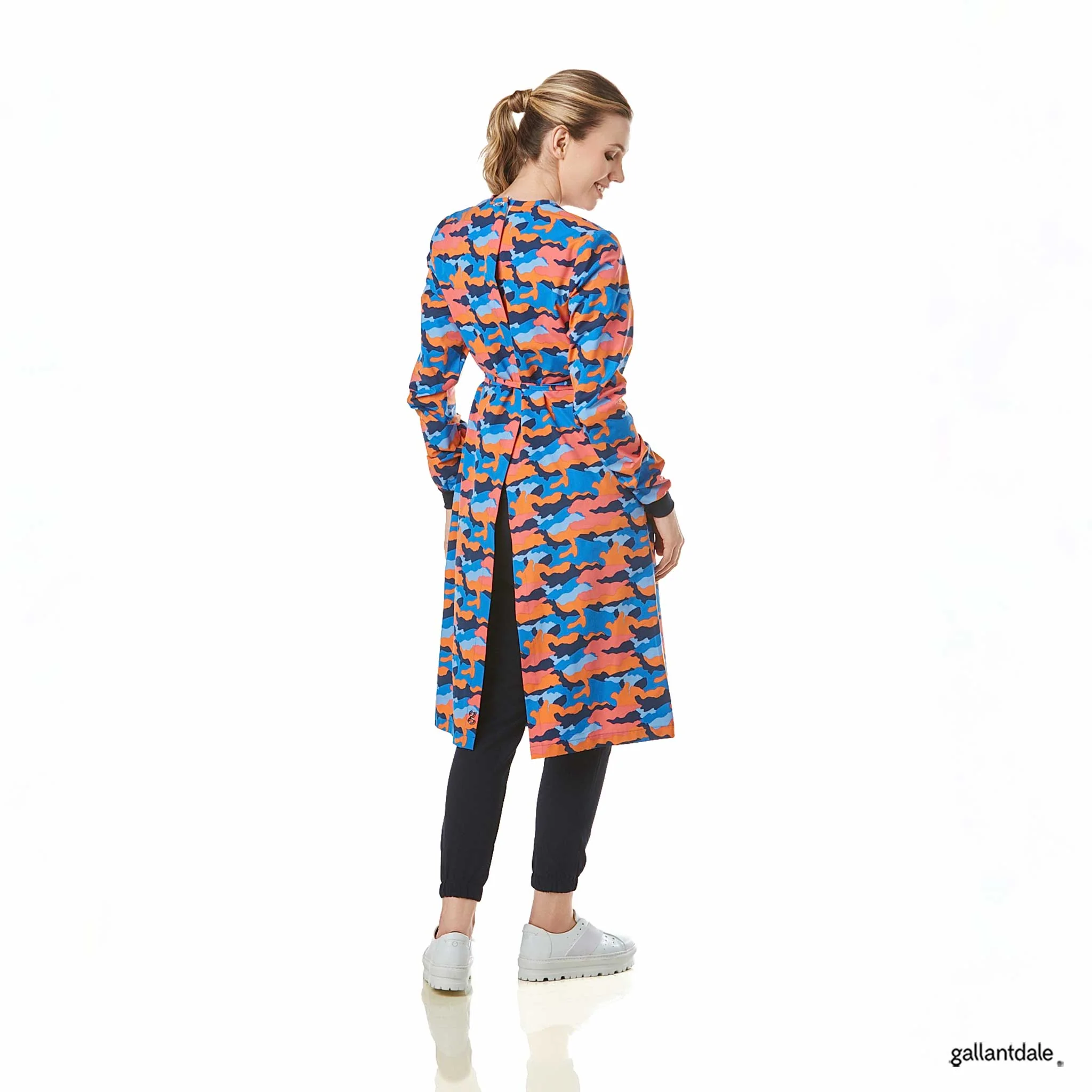 Bata Médica de Mujer Full - Image 3