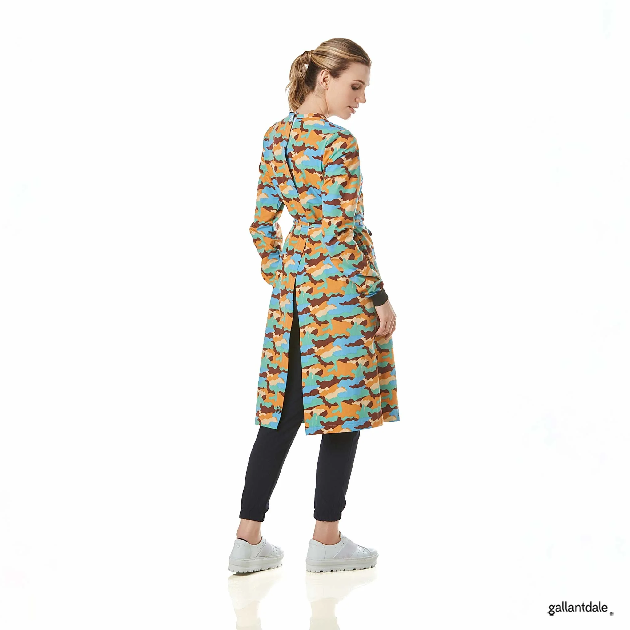 Bata Médica de Mujer Full - Image 6