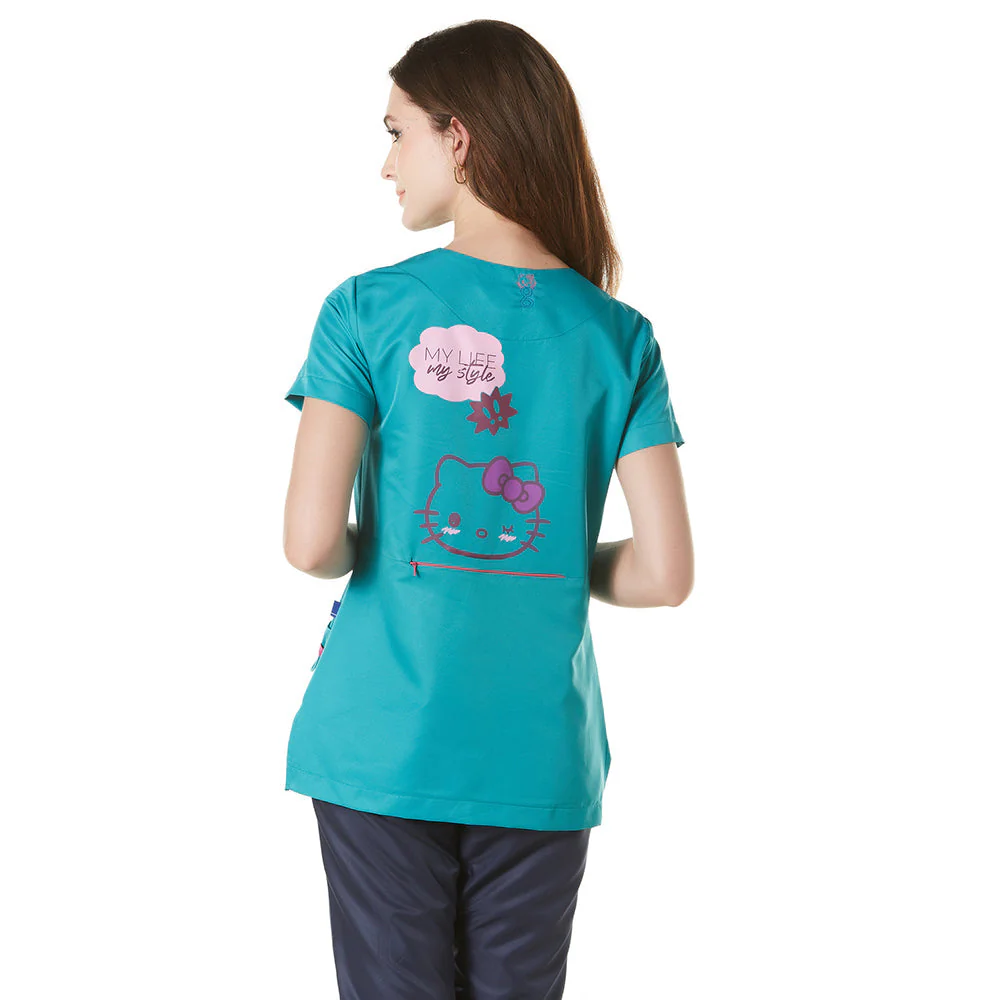 Filipina Médica de Mujer Hello Kitty® Bun Antibacterial - Image 3