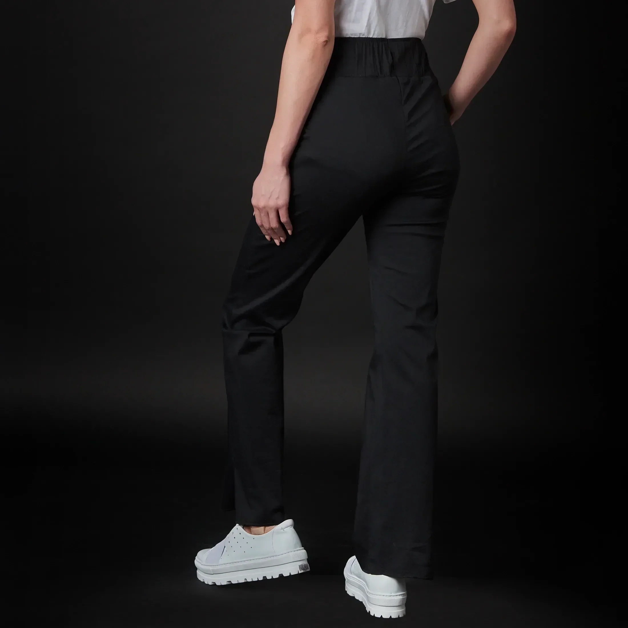 Pantalón Quirúrgico de Mujer Alom - Image 4