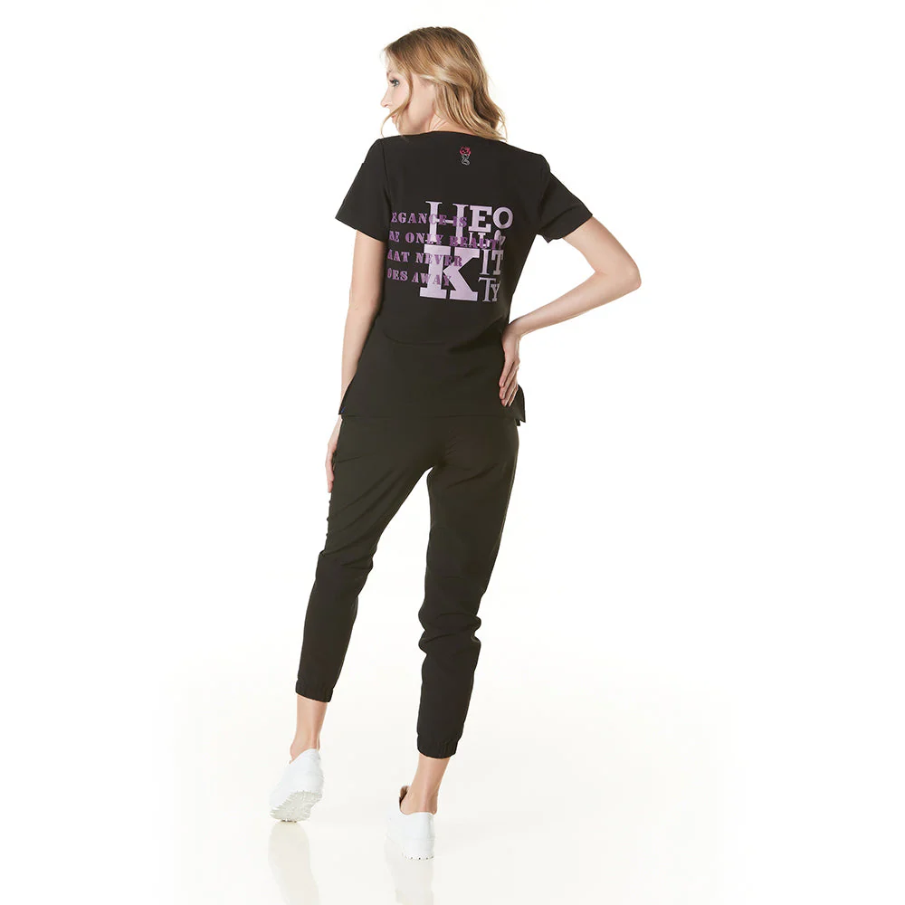 Pijama Quirúrgica de Mujer Hello Kitty® Performance Antibacterial - Image 6