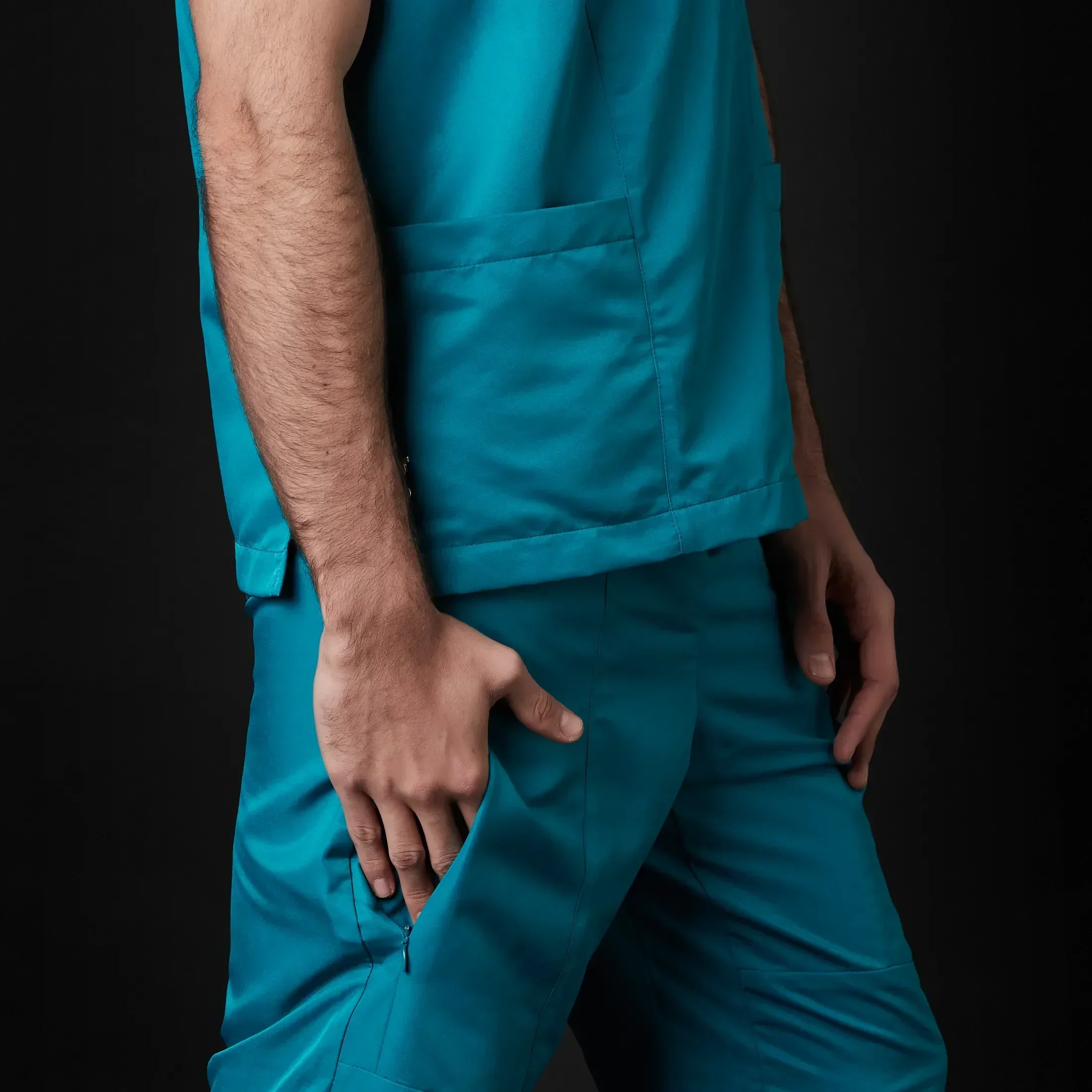 Pijama Quirúrgica de Hombre Charles Antibacterial - Image 11