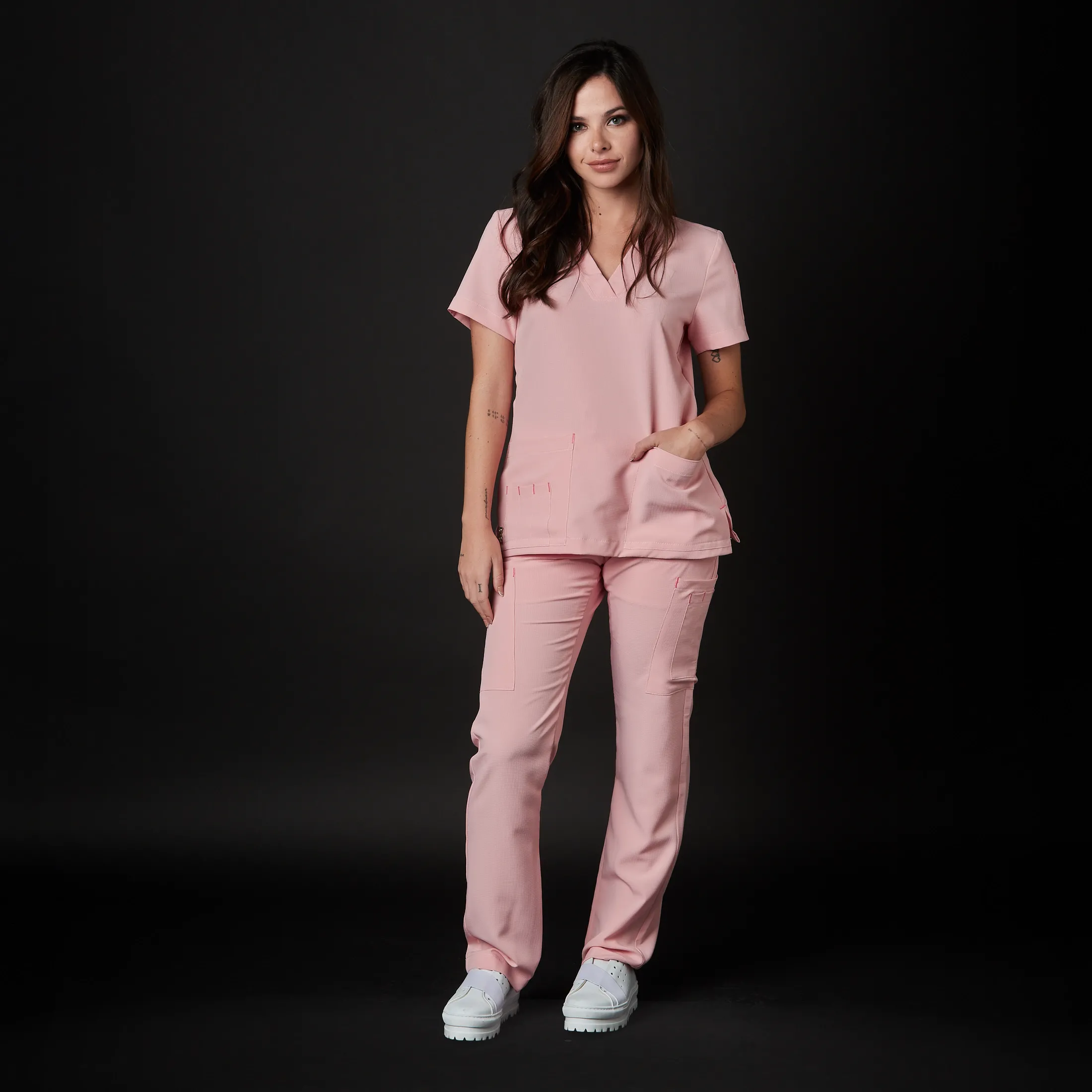 Pijama Quirúrgica de Mujer Catherine Antibacterial 2024 - Image 5