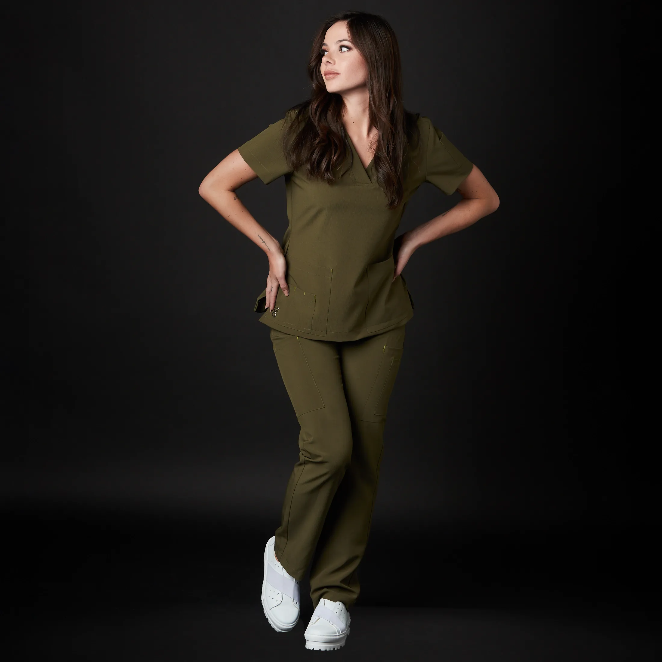 Pijama Quirúrgica de Mujer Catherine Antibacterial 2024 - Image 8