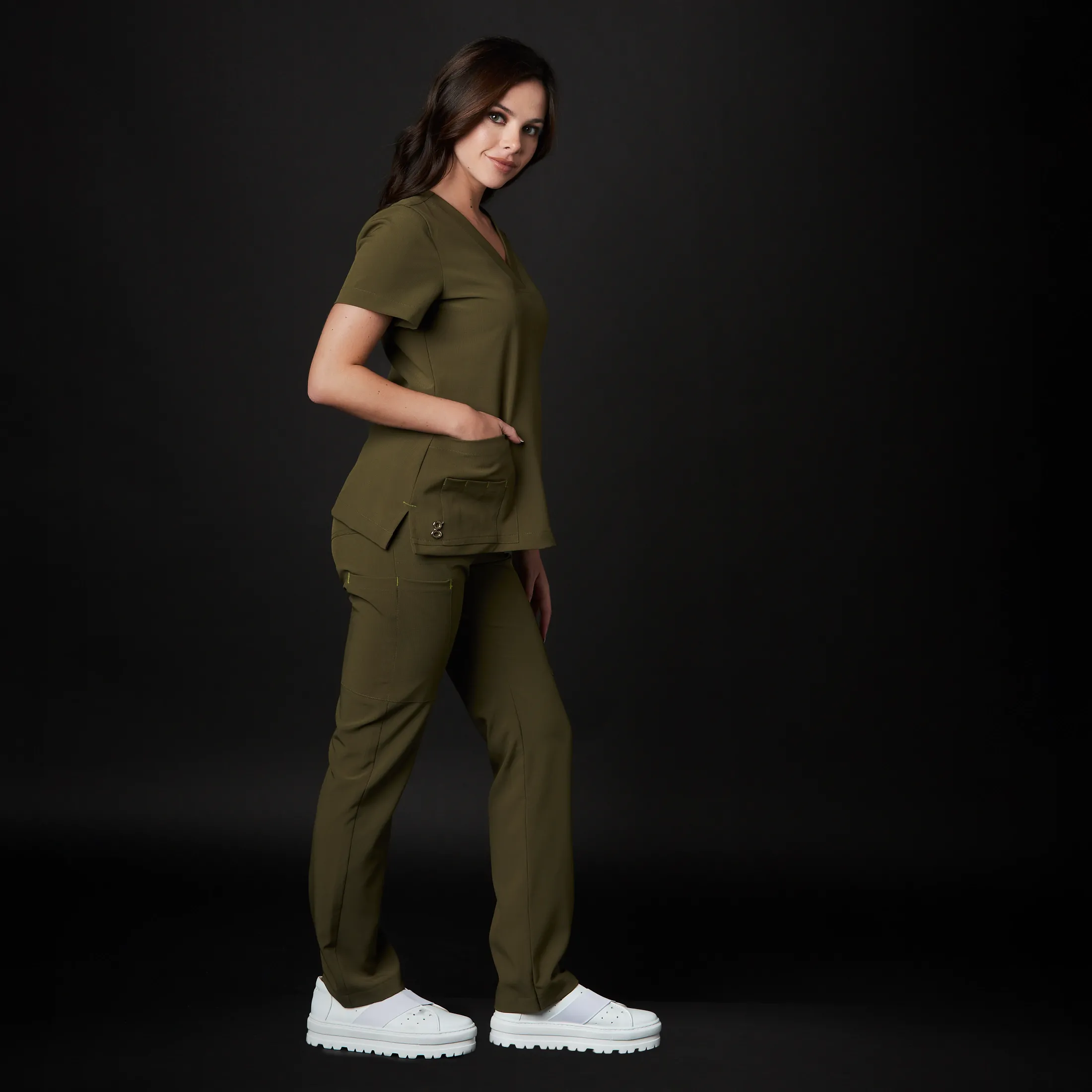 Pijama Quirúrgica de Mujer Catherine Antibacterial 2024 - Image 9