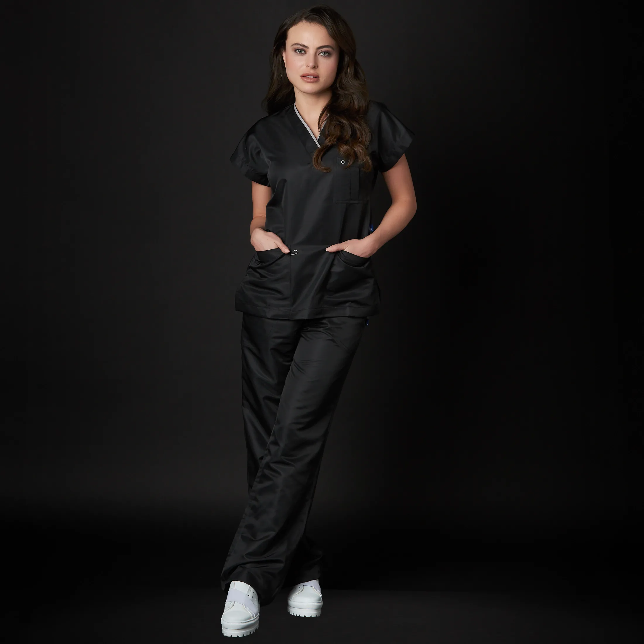 Pijama Quirúrgica de Mujer Dra Quinn Antibacterial - Image 28