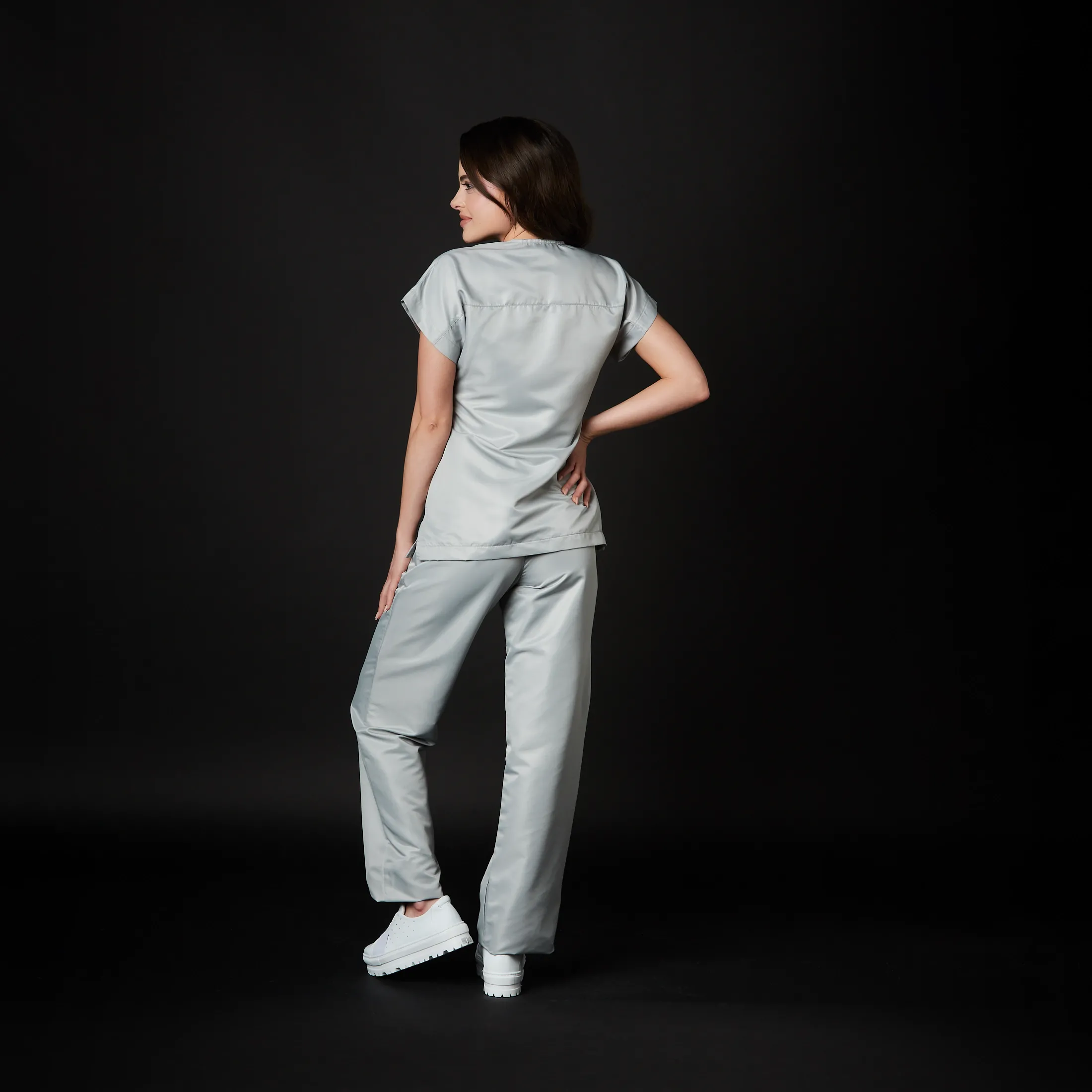 Pijama Quirúrgica de Mujer Dra Quinn Antibacterial - Image 34